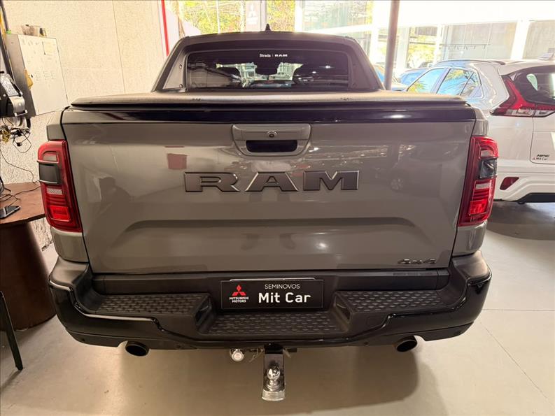  RAMPAGE  2.0 Hurricane 4 Turbo R/T 4X4 5
