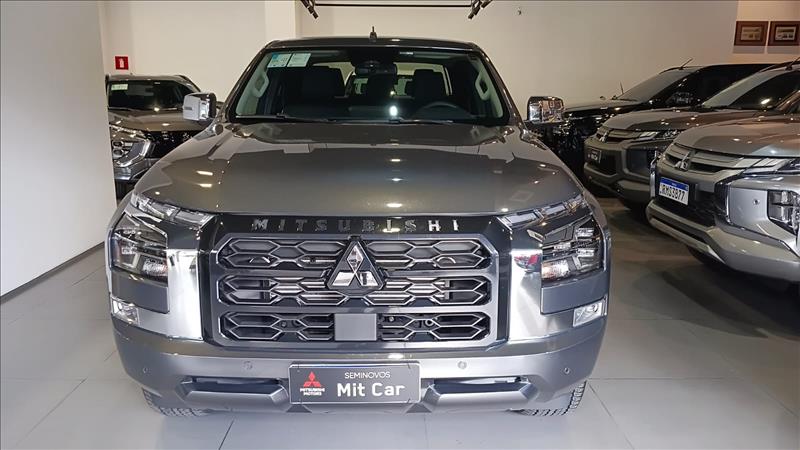  TRITON  2.4 Biturbo CD Hpe-s 4X4 2