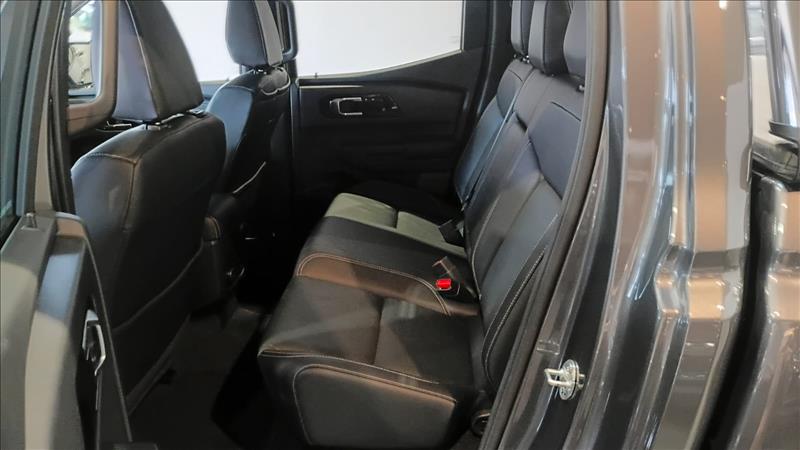  TRITON  2.4 Biturbo CD Hpe-s 4X4 9