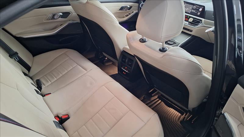  320I  2.0 16V Turbo M Sport 6