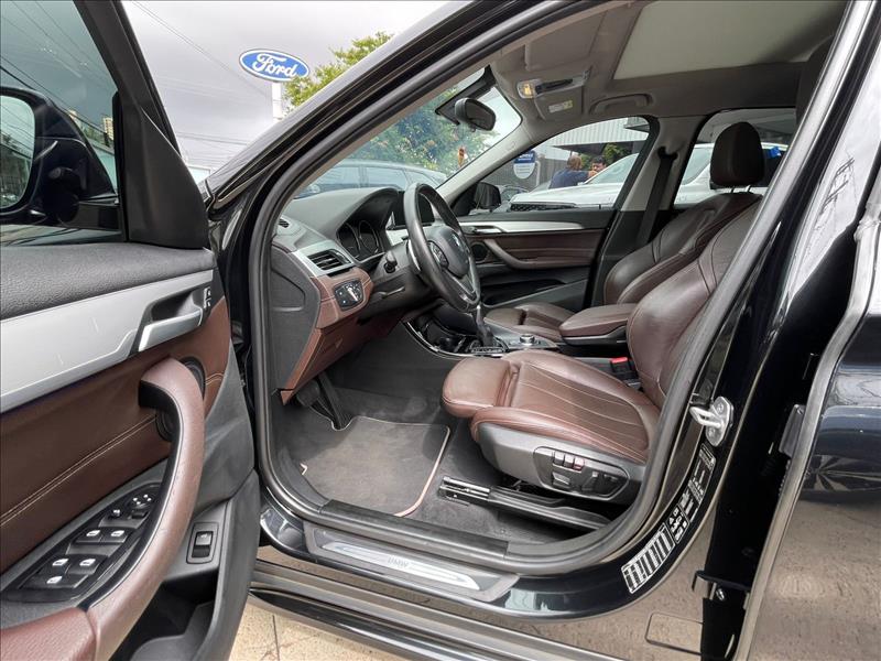  X1  2.0 16V Turbo Activeflex25i Sport 3