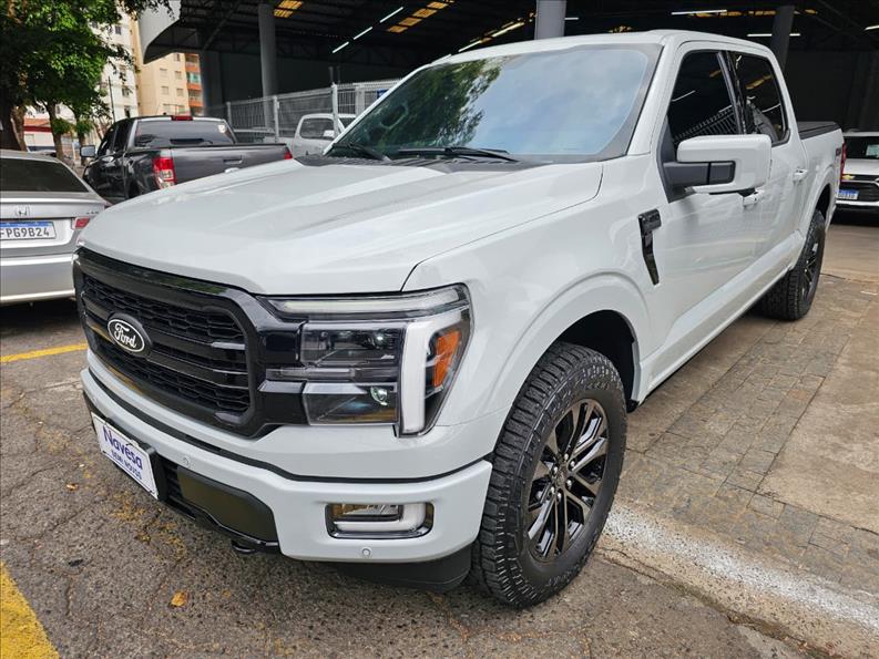  F-150  5.0 V8 CD Lariat Black FX4 