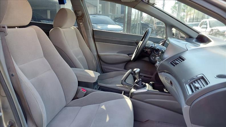  CIVIC  1.8 LXS 16V 13