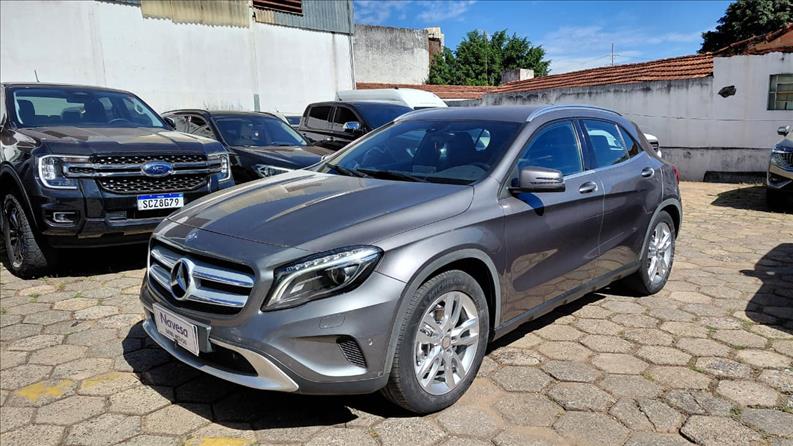  GLA 200  1.6 CGI Advance 16V Turbo 