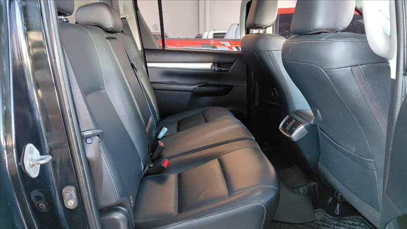  HILUX  2.8 SRV 4X4 CD 16V 8