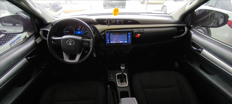  HILUX  2.8 SR 4X4 CD 16V 7