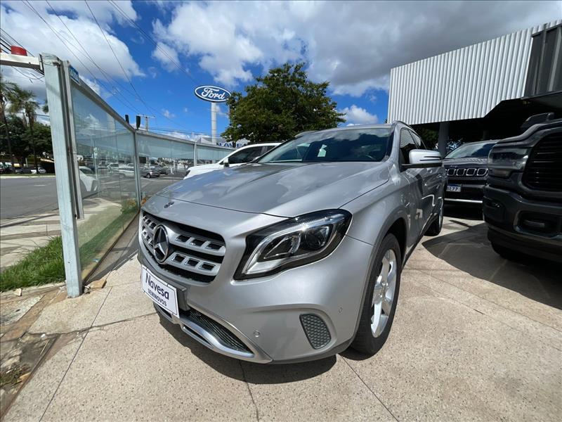  GLA 200  1.6 CGI Style 7g-dct 