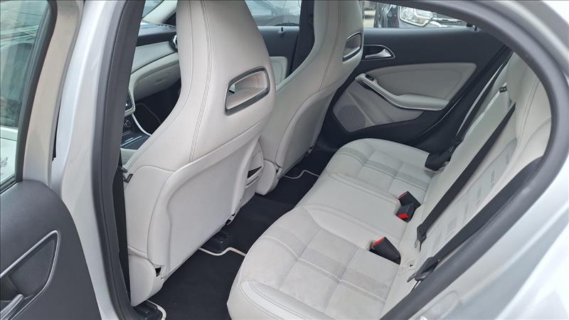  GLA 200  1.6 CGI Style 7g-dct 15