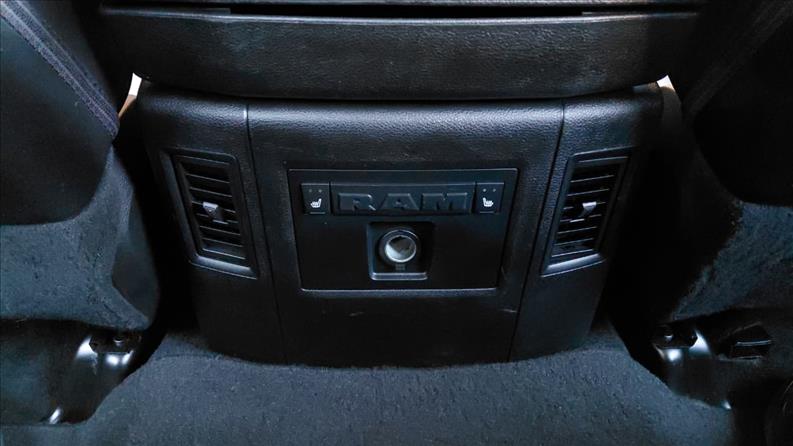  2500  6.7 Laramie 4X4 CD I6 Turbo 8