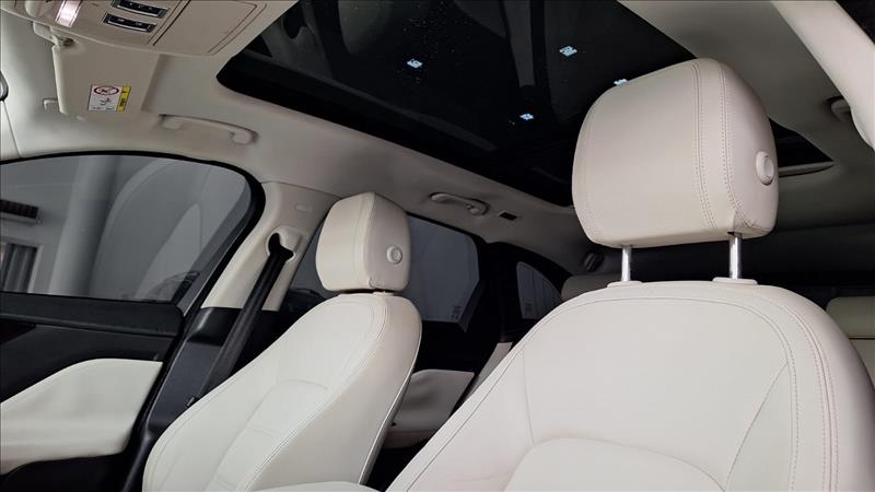  F-PACE  2.0 16V Turbo Prestige AWD 15