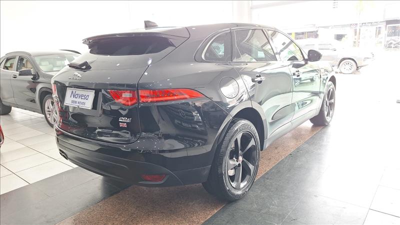  F-PACE  2.0 16V Turbo Prestige AWD 17