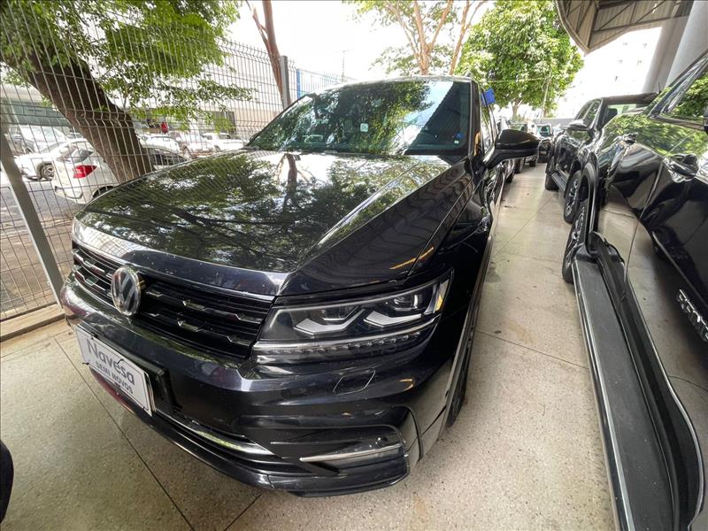  TIGUAN  2.0 350 TSI Allspace R-line 4motion 1