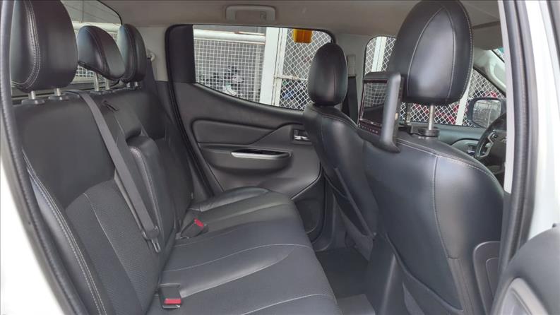  L200 TRITON  2.4 16V Turbo Sport HPE CD 4X4 11
