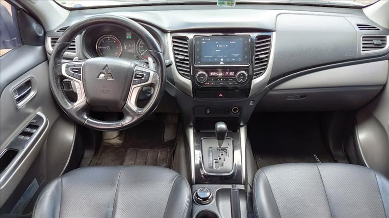  L200 TRITON  2.4 16V Turbo Sport HPE CD 4X4 12