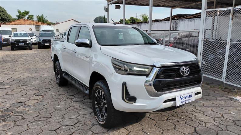  HILUX  2.8 D-4d Turbo CD SRV 4X4 