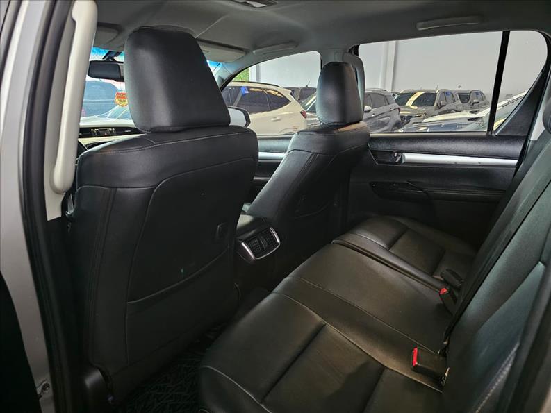  HILUX  2.8 SRV 4X4 CD 16V 4