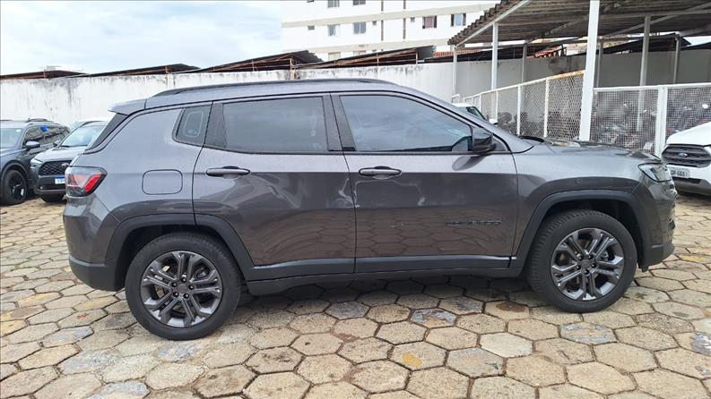  COMPASS  1.3 T270 Turbo Longitude 6