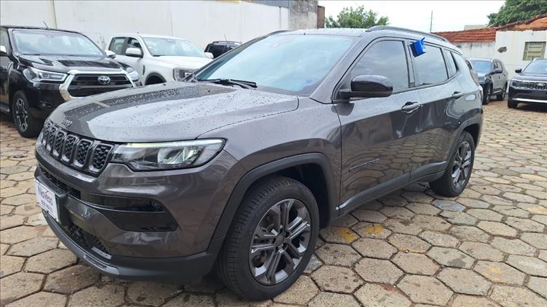  COMPASS  1.3 T270 Turbo Longitude 