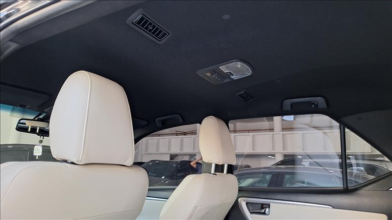  HILUX SW4  2.8 D-4d Turbo Diamond 7L 4X4 5