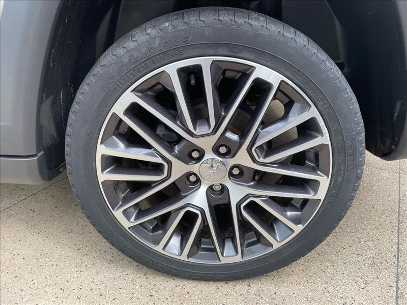  COMPASS  1.3 T270 Turbo Limited 6