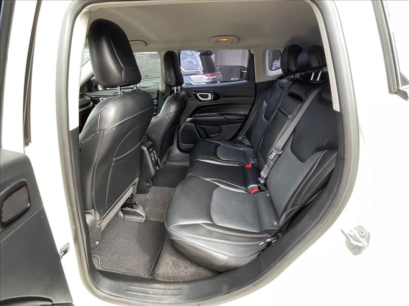  COMPASS  1.3 T270 Turbo Limited 5