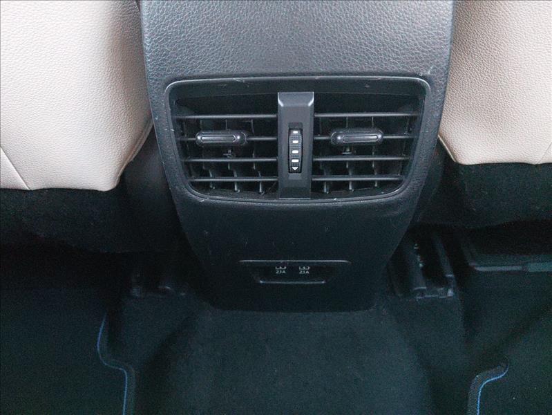  COROLLA CROSS  1.8 VVT-I Hybrid XRX 17