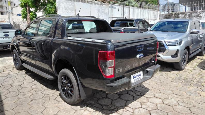  RANGER  2.2 Black 4X2 CD 16V 4