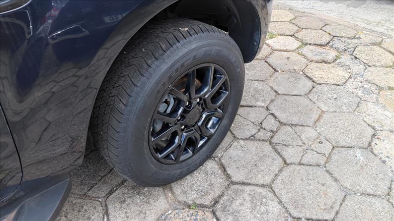  RANGER  2.2 Black 4X2 CD 16V 6