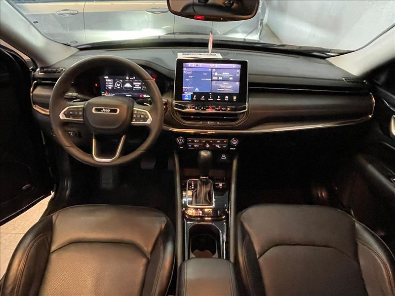  COMPASS  1.3 T270 Turbo Limited 4