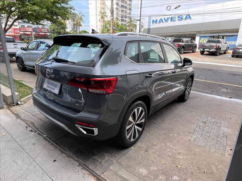  TAOS  1.4 250 TSI Highline 3