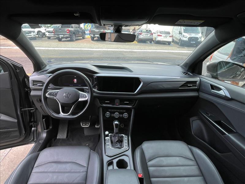  TAOS  1.4 250 TSI Highline 5