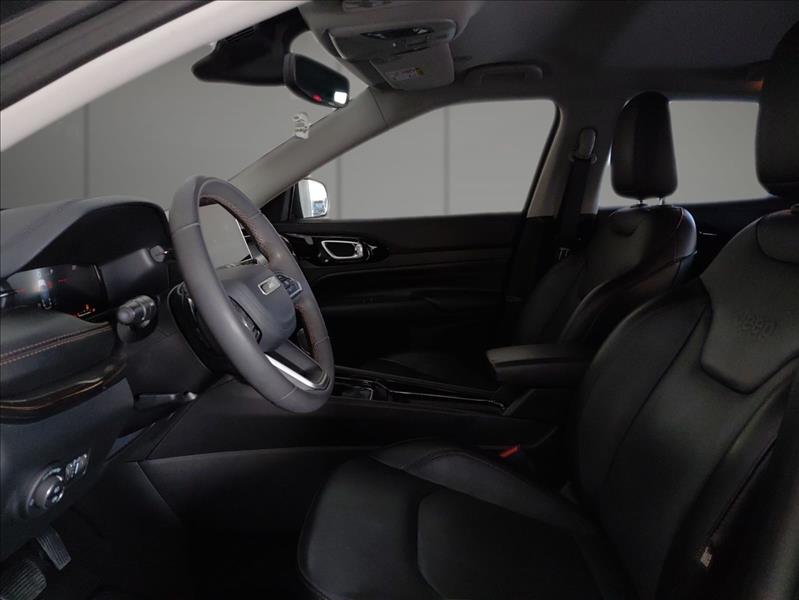  COMPASS  1.3 T270 Turbo Limited 6