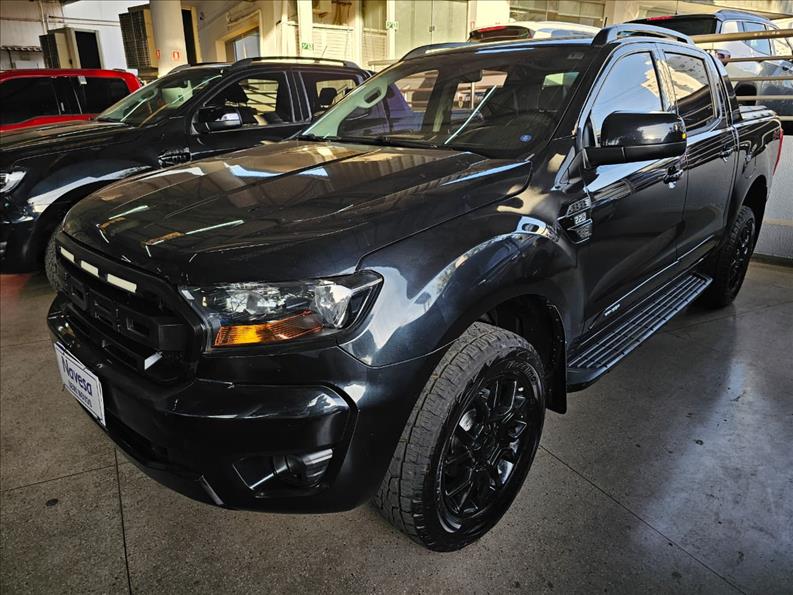  RANGER  2.2 Black 4X2 CD 16V 