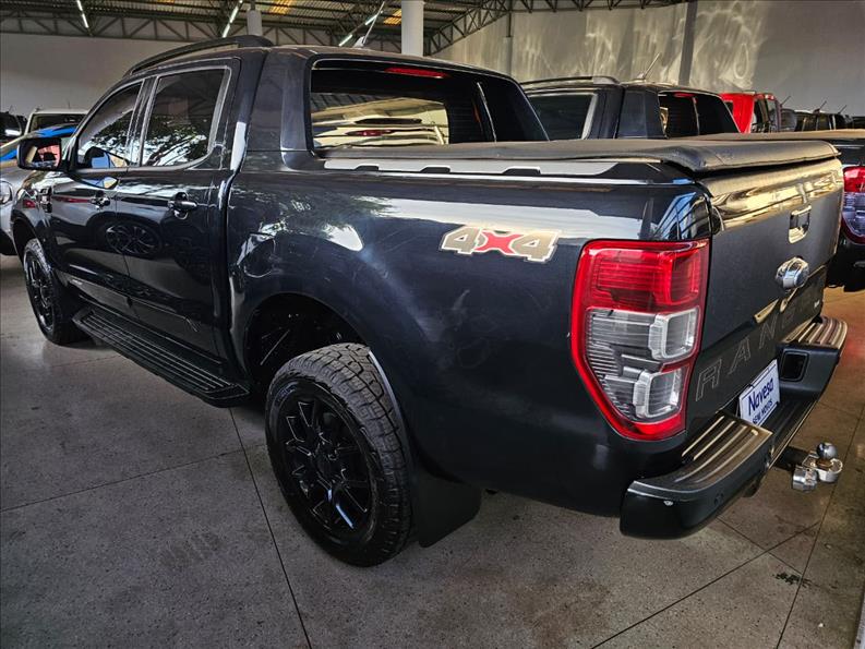  RANGER  2.2 Black 4X2 CD 16V 2