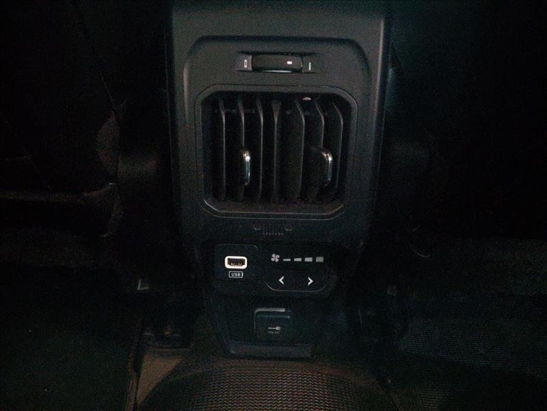  COMMANDER  1.3 T270 Turbo Limited 14