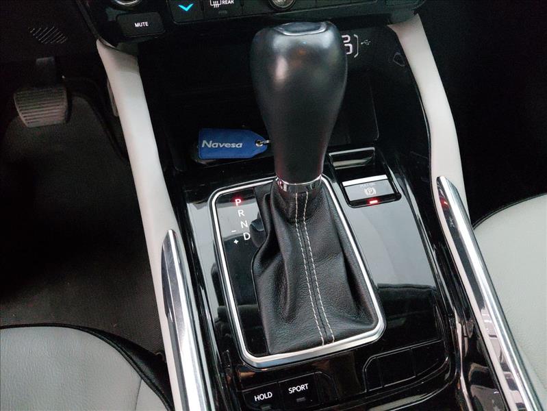  COMMANDER  1.3 T270 Turbo Limited 16