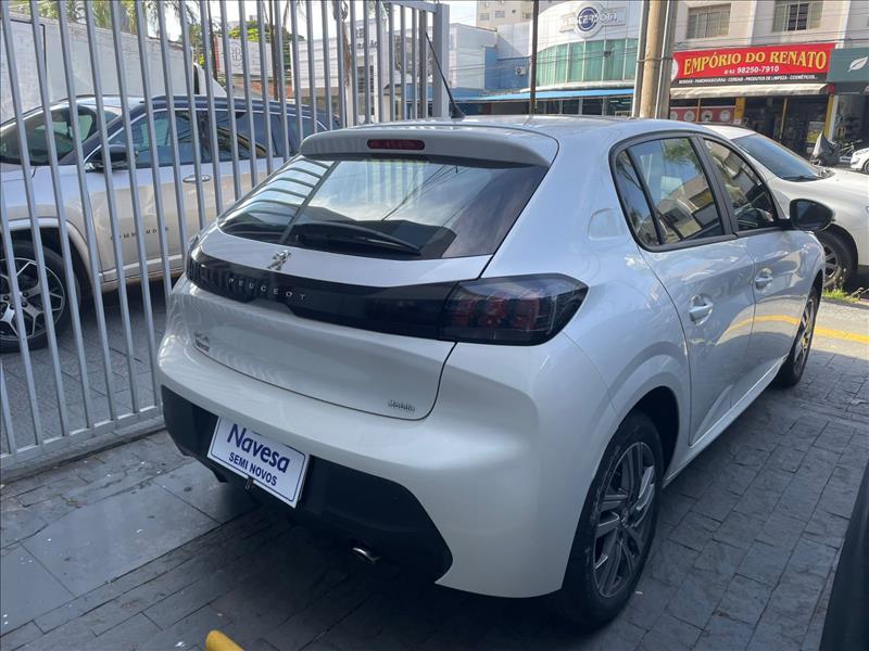  208  1.6 16V Allure 3