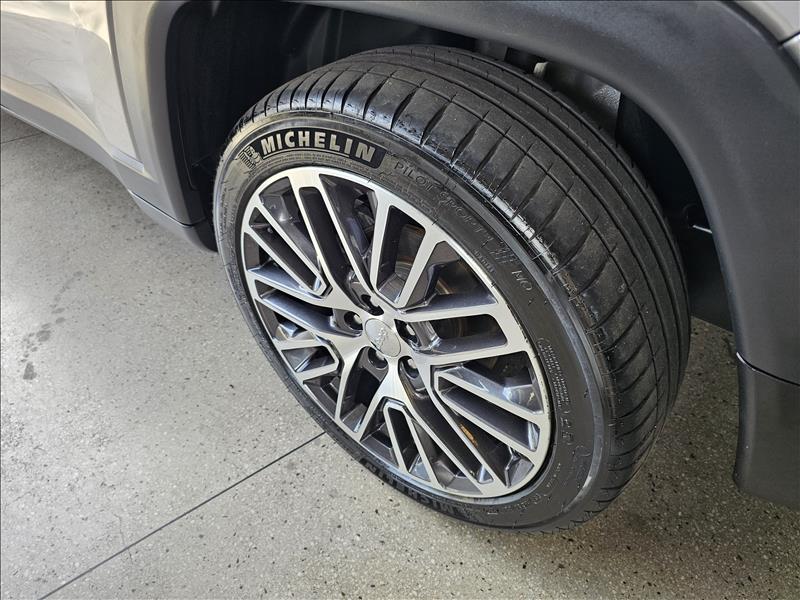  COMPASS  1.3 T270 Turbo Limited 4