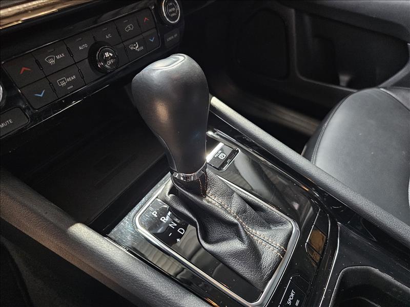  COMPASS  1.3 T270 Turbo Limited 8