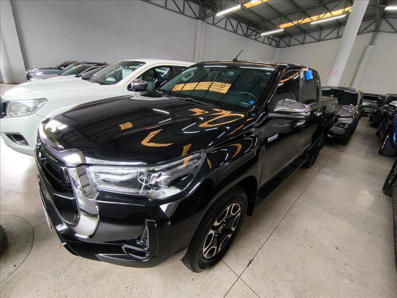  HILUX  2.8 D-4d Turbo CD SRX 4X4 