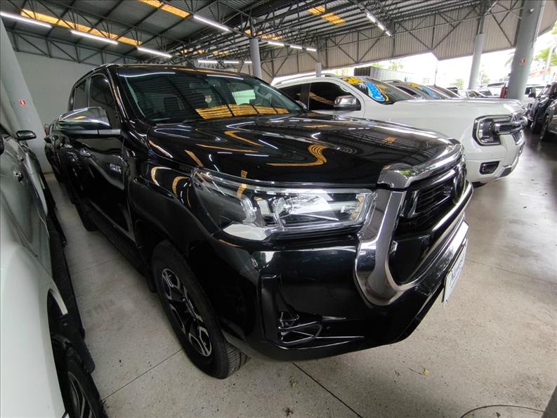  HILUX  2.8 D-4d Turbo CD SRX 4X4 1