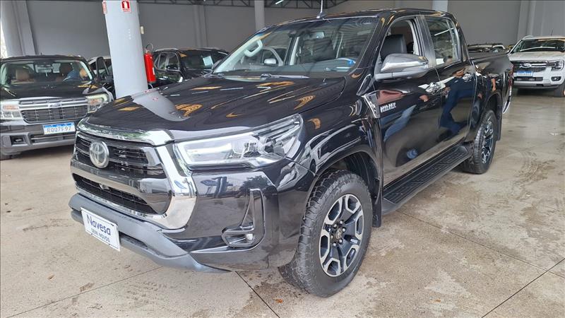  HILUX  2.8 D-4d Turbo CD SRX 4X4 