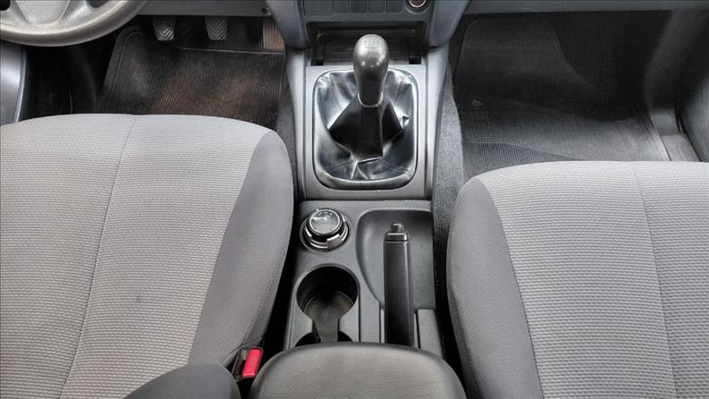  L200 TRITON  2.4 16V Turbo GL CD 4X4 9