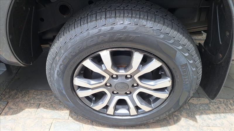  RANGER  3.2 Limited 4X4 CD 20V 11