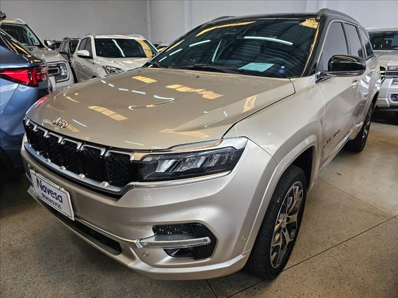  COMMANDER  1.3 T270 Turbo Overland 