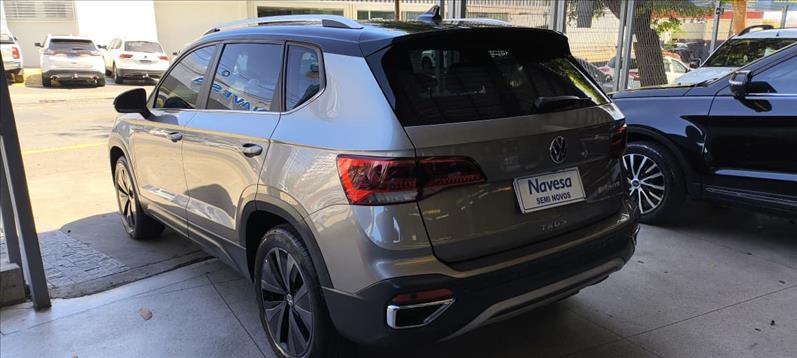  TAOS  1.4 250 TSI Highline 3