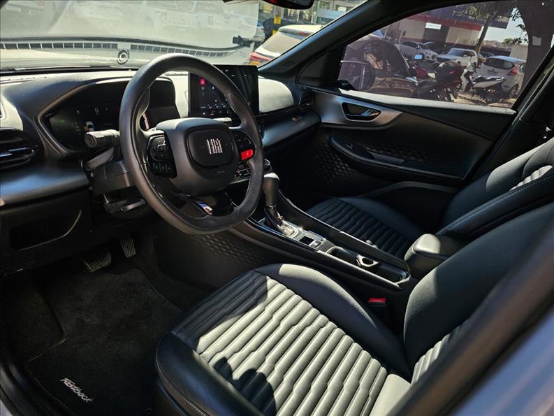  FASTBACK  1.3 Turbo 270 Limited Edition 6