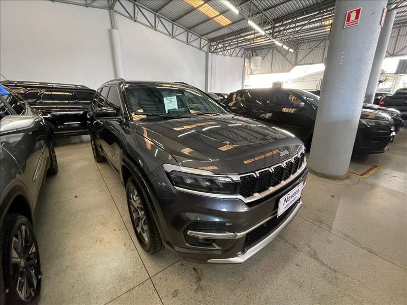  COMMANDER  1.3 T270 Turbo Overland 1