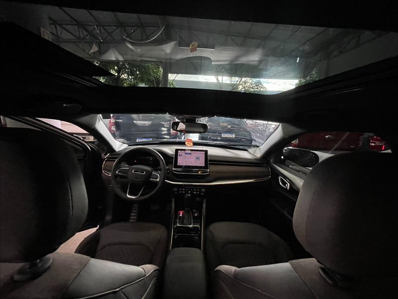  COMMANDER  1.3 T270 Turbo Overland 7