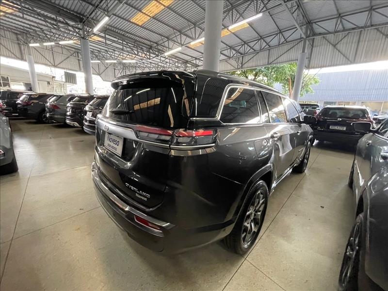  COMMANDER  1.3 T270 Turbo Overland 8